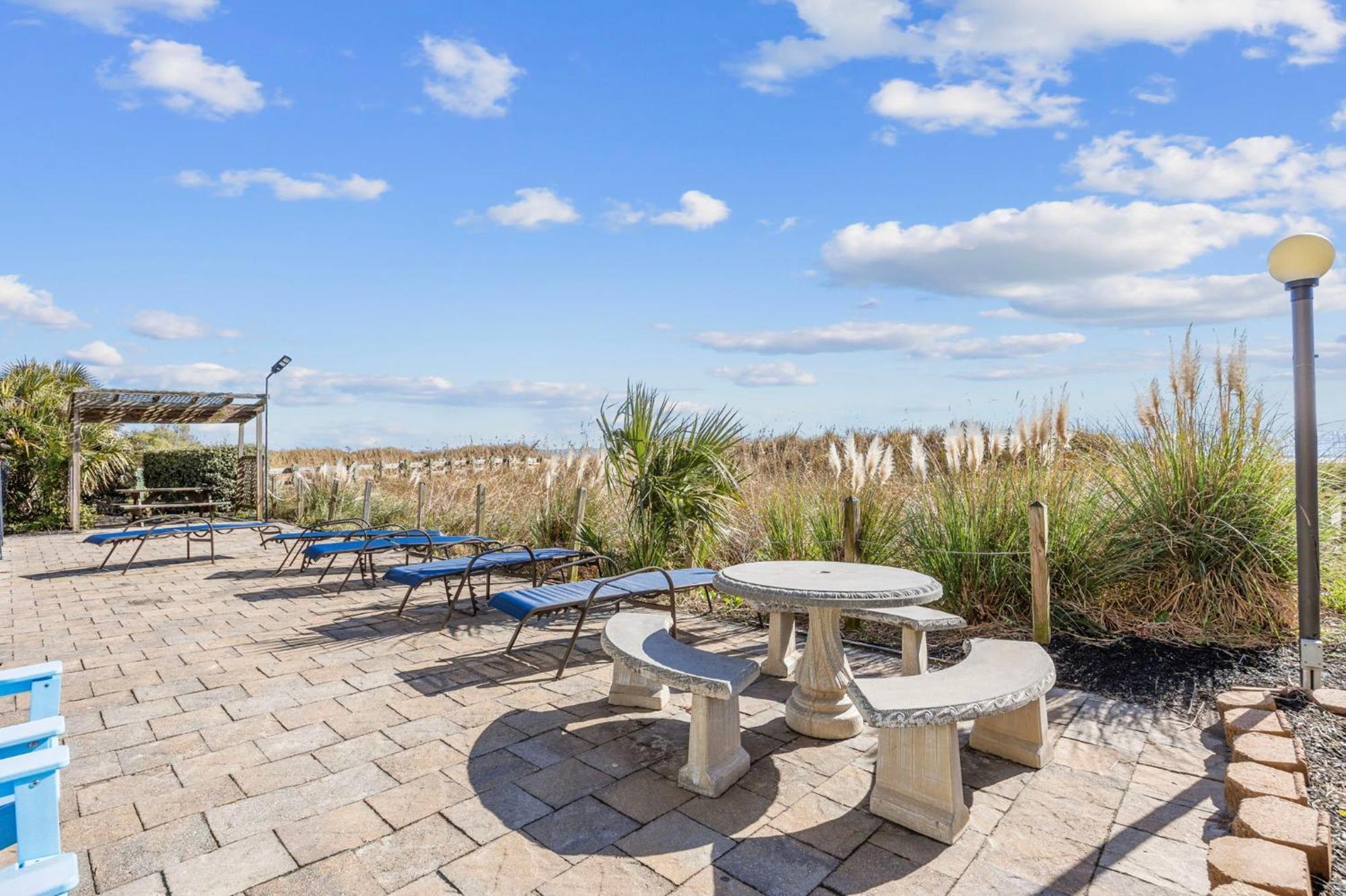 Expansive Oceanfront Balcony At The Summit W Pool Apartment Myrtle Beach Exterior photo